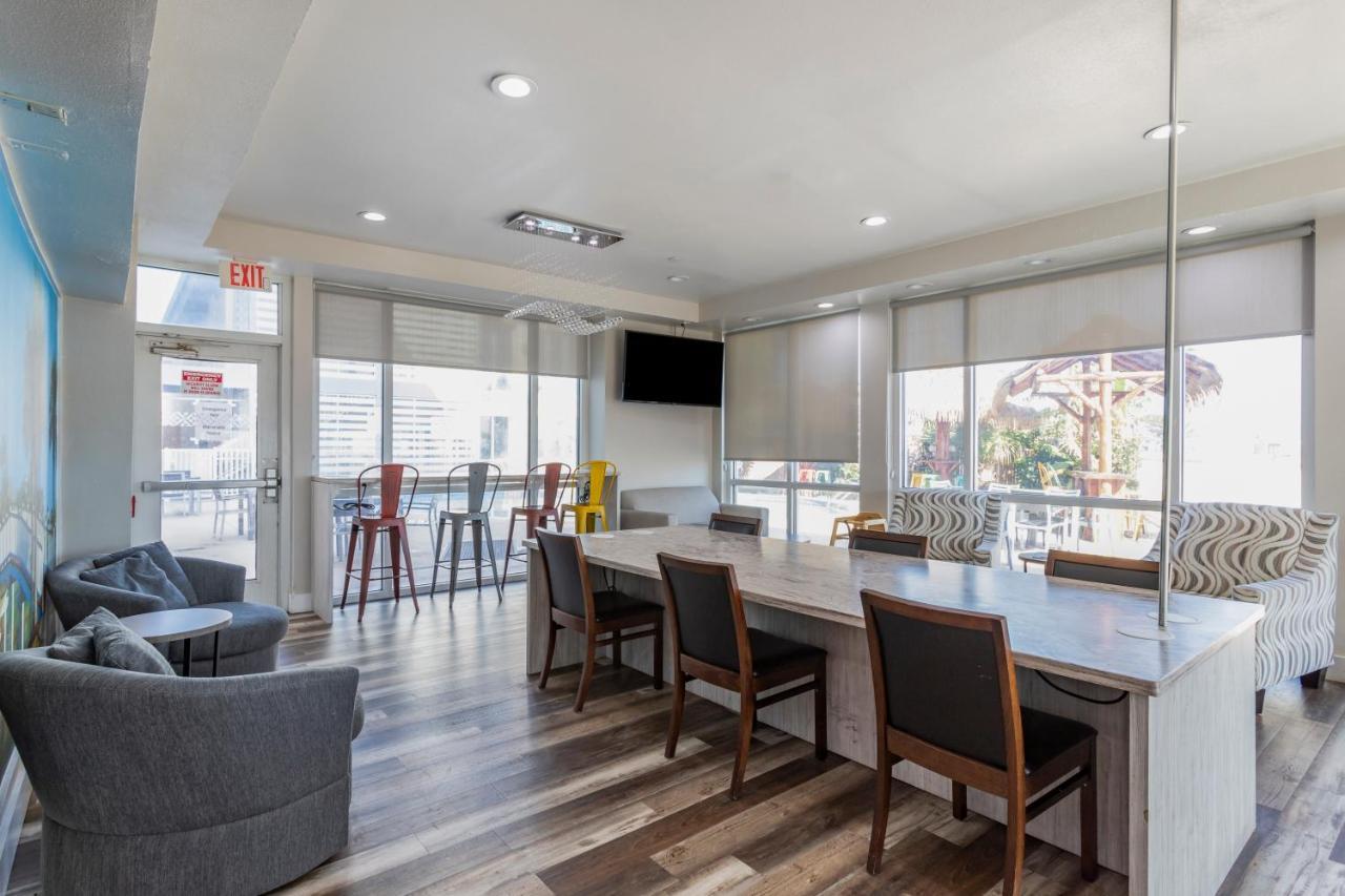 Clarion Pointe Galveston Seawall Exterior foto
